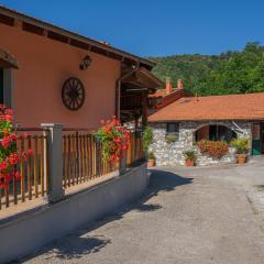 01234 - Agriturismo La Marpea, esperienza in mezzo alla natura e al cibo tipico Italiano