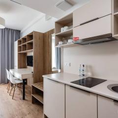 Apartament w Warszawie dedykowany parking podziemny w cenie, WiFi, blisko centrum New apartment in Warsaw finished to a high specification fitted out to a high standard on the 7th floor, WiFi, underground parking price included