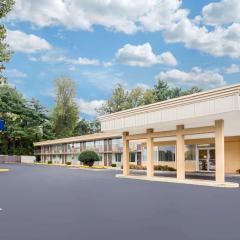 Bristol Parkway inn