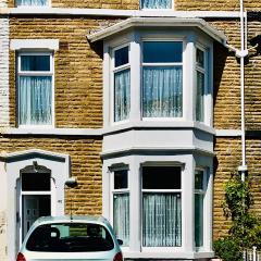 delamere holiday apartments