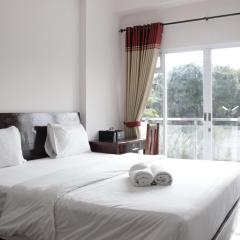 Simply Homey Studio at Gateway Pasteur Apartment near Exit Toll By Travelio