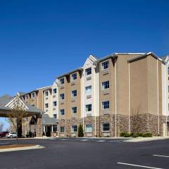 Microtel Inn & Suites by Wyndham New Martinsville