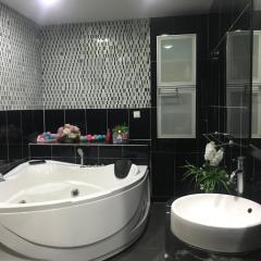 Sherry Luxury Homestay
