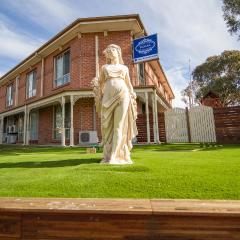 Hamilton's Queanbeyan Motel