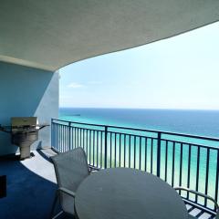 Gorgeous Oceanfront Condo with BBQ