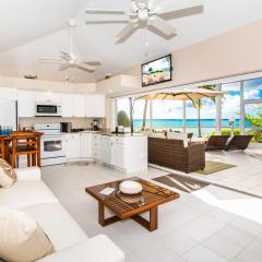Pools of the Kai 3 - Waterfront Condo with Private Pool Atrium, Walk to Restaurants