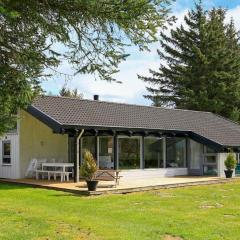 10 person holiday home in Bindslev-By Traum