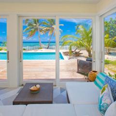 Babylon Reef - North Side Villa with Private Pool & Backyard Snorkeling