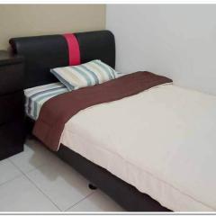 Syukur Guesthouse Syariah near Exit Toll Cikopo RedPartner