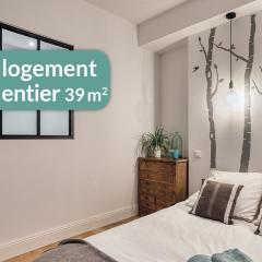 Cosy Appartement Lyon Valmy - parking