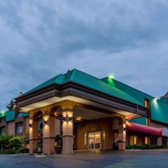 Sutton Suites Hotel