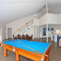 Relax at Falcon By The Bay