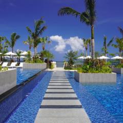 FUSAKI BEACH RESORT HOTEL & VILLAS