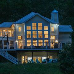 Modern Farmhouse Style Chalet with amazing Kentucky Lake views - Dock, Hottub and Firepit!