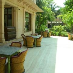 The Birder's Inn