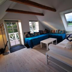 The 'Loft' Apartment- "Den Gule Svane" Guest House - near Rønne & Beach