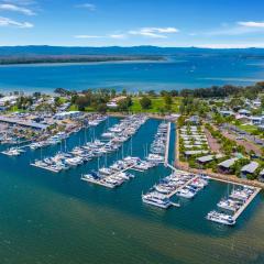 Tin Can Bay Marina Villas
