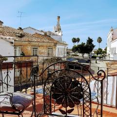 Happy Terrace Downtown Tiny House 100% Portuguese