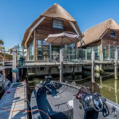 Nautic Rentals - Watervilla's Zuiderhoeve