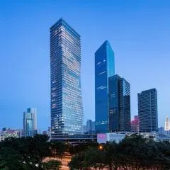 深圳深铁皇冠假日酒店
