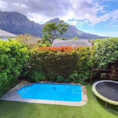 Cape Town Lock-and-Go House Ideal for your Holiday