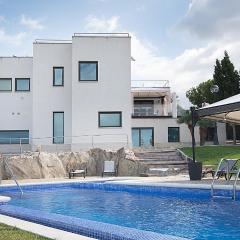 TarracoHomes, TH52 Villa Lighthouse