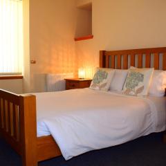 Luxury 2 Bed Serviced Apartment
