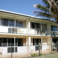 Pippies Beachhouse Backpackers