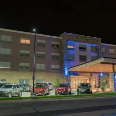 Holiday Inn Express & Suites - Louisville N - Jeffersonville, an IHG Hotel