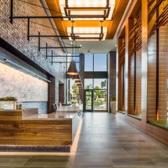Bluebird Suites at Reston Town Center
