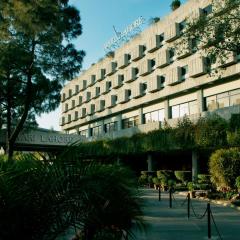 阿瓦里拉合尔酒店