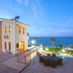 Kallinousa Beach Villa