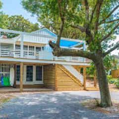 808 E Ashley - The Board and Batten - 3 Bedrooms near Ocean