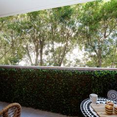 Amanda Court 11 1 Weatherly Close, Nelson Bay with WiFi