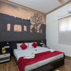 KSTDC Hotel Mayura Vijayanagara Hampi