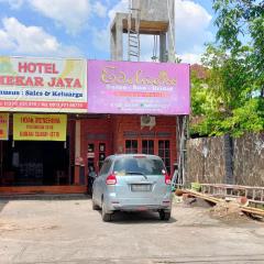 Hotel Keluarga Mekar Jaya Syariah Near UNS Solo