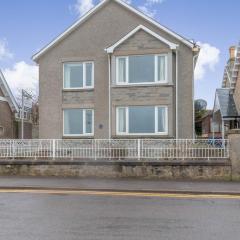 Beachview Holiday Flat 2