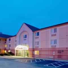 Sonesta Simply Suites Pittsburgh Airport