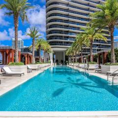 Aluna Lux Suites at SLS Lux Brickell Building