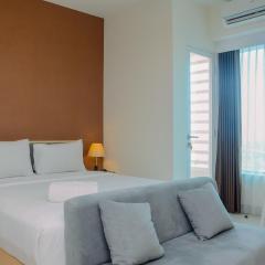 Grand Kamala Lagoon Studio Apartment with Modern Interior By Travelio