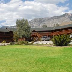 Corral Creek Lodge