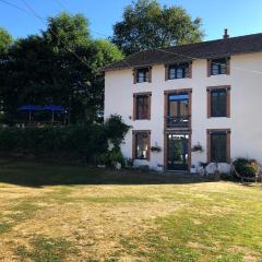 Moulin des Forges Gites, Camping et Glamping