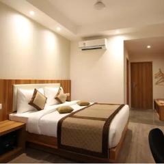 Hotel Le Roi Raipur at Raipur Railway Station