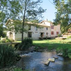 Le Moulin de Charzay, éco-gîte familial en Deux-Sèvres, Nouvelle Aquitaine