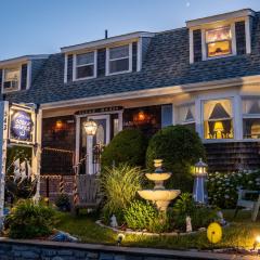 A Cape Cod Ocean Manor Inn