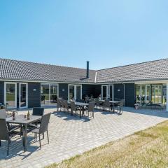 30 person holiday home in Nørre Nebel