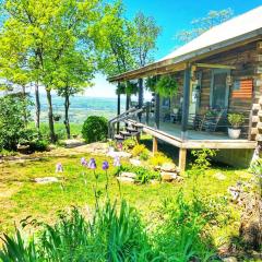 Eagles Perch - Mentone's #1 Vacation Rental!