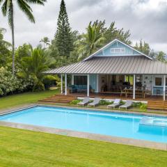 Gorgeous Renovated 1937 Plantation Style Beach House 50 Steps to the Center of the Beach home