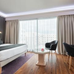 Hôtel Charlemagne by Happyculture
