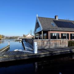 Luxurious Villa with Private Garden in Kaag